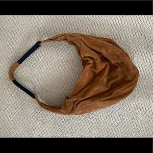 URBAN OUTFITTERS SLOUCHY SHOULDER BAG